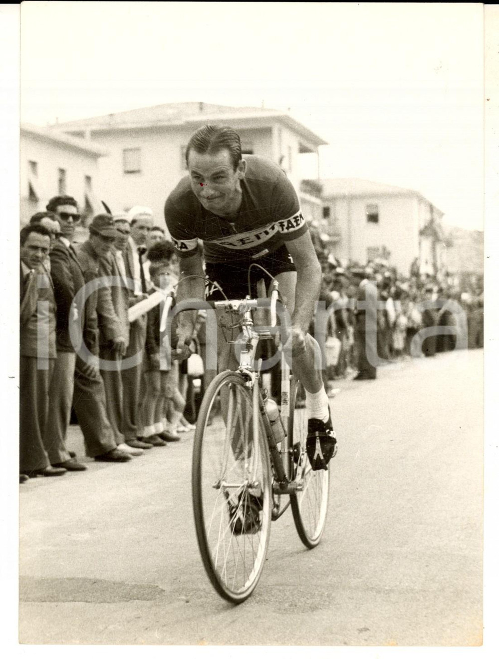 Fotografia d epoca originale 1957 CICLISMO GIRO D ITALIA 2 Tappa  Armando PELLEGRINI per la FAEMA Foto 1