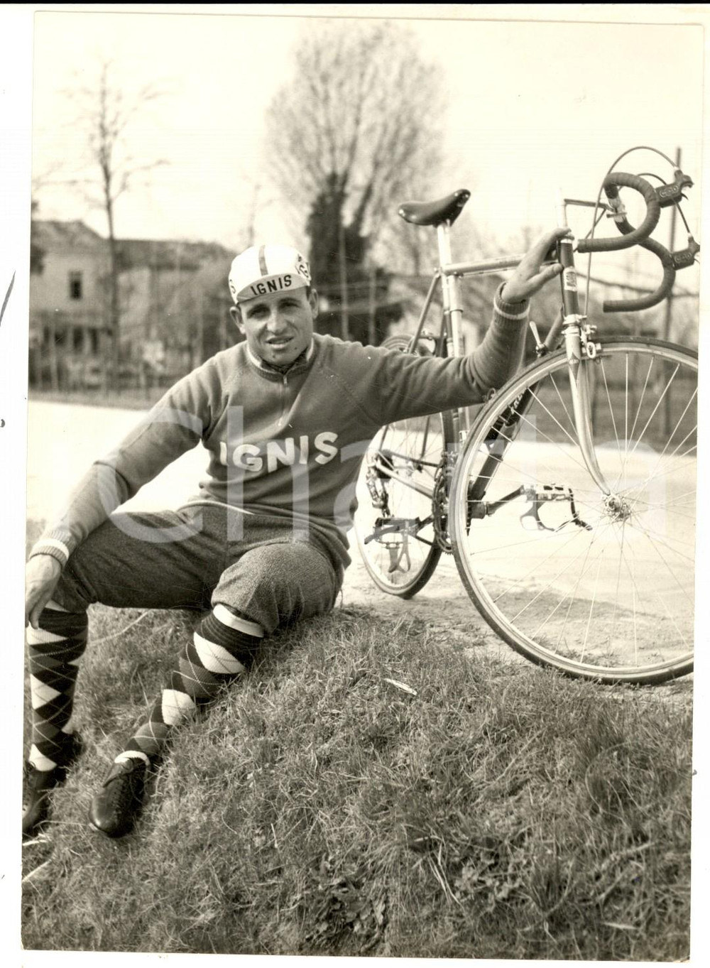 Fotografia d epoca originale 1959 CICLISMO VILLANOVA BO Allenamento Ercole BALDINI dopo l operazione Foto 1