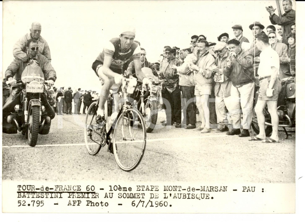 Fotografia d epoca originale 1960 TOUR DE FRANCE MONTDEMARSAN  PAU Graziano BATTISTINI in testa Foto 1