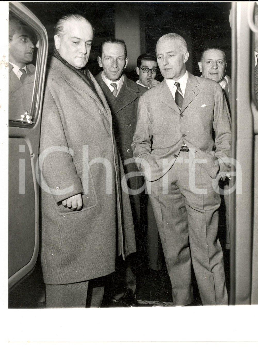 Fotografia d epoca originale 1956 GENOVA Presentazione nuova FIAT 600 multipla alla stampa Fotografia 18x24 1