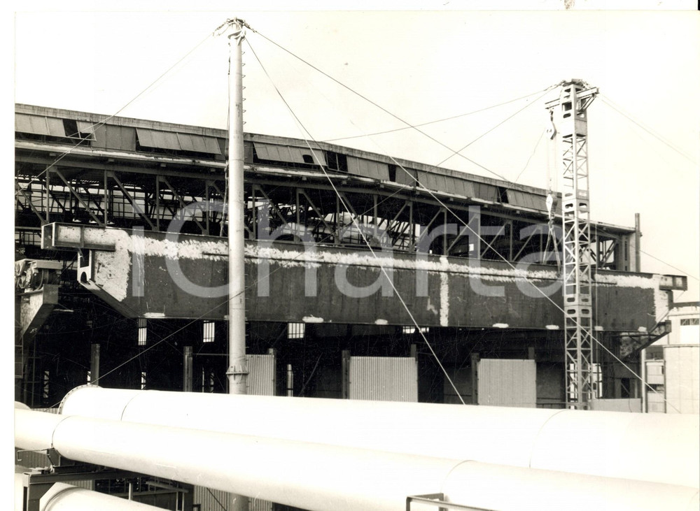 Fotografia d epoca originale 1956 GENOVA Cantieri ANSALDO  Veduta artistica dell esterno Foto 24x18 cm 1
