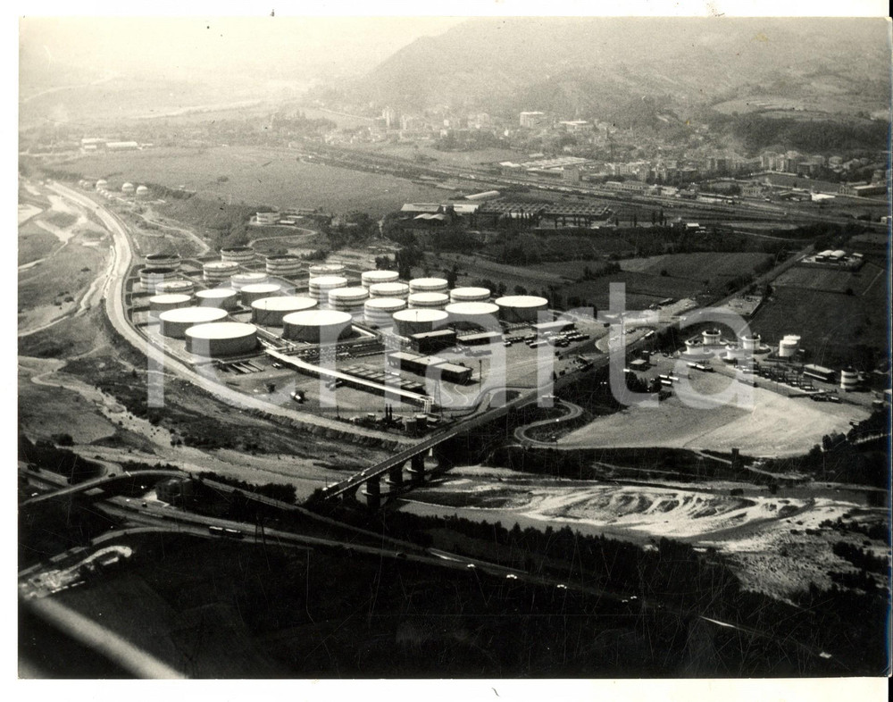 1955 ca GENOVA Veduta di area industriale dall'alto *Fotografia  24x18 cm