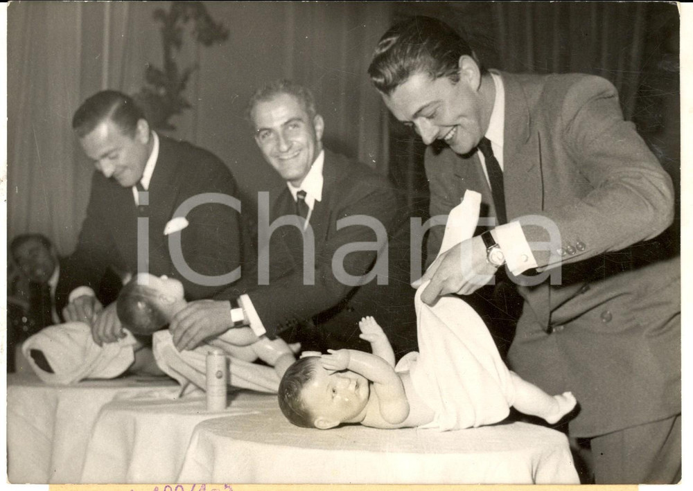 1953 PARIS Concours de puericulture pour futurs papas *Photo 12x16 cm
