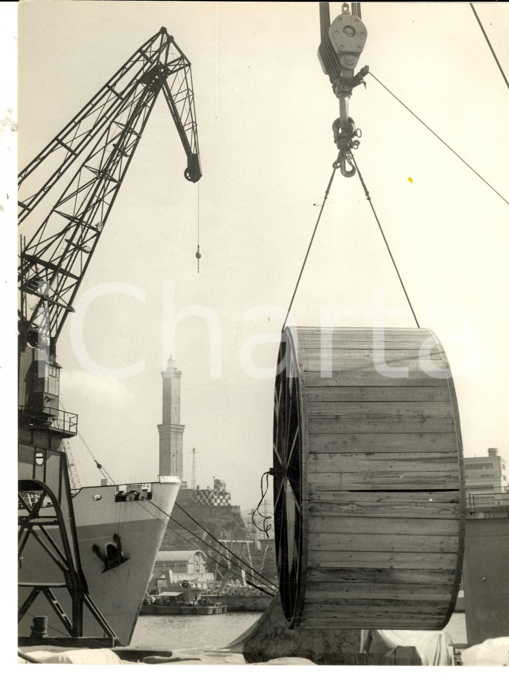 Fotografia d epoca originale 1963 Porto di GENOVA Imbarco cavi della PIRELLI per la Grecia Foto 18x24 cm 1