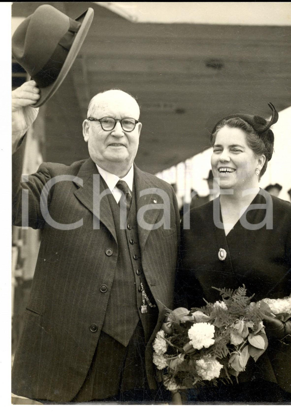 Fotografia d epoca originale 1953 SOUTHAMPTON Daniel MALAN premier SOUTH AFRICA arrives for Coronation 1