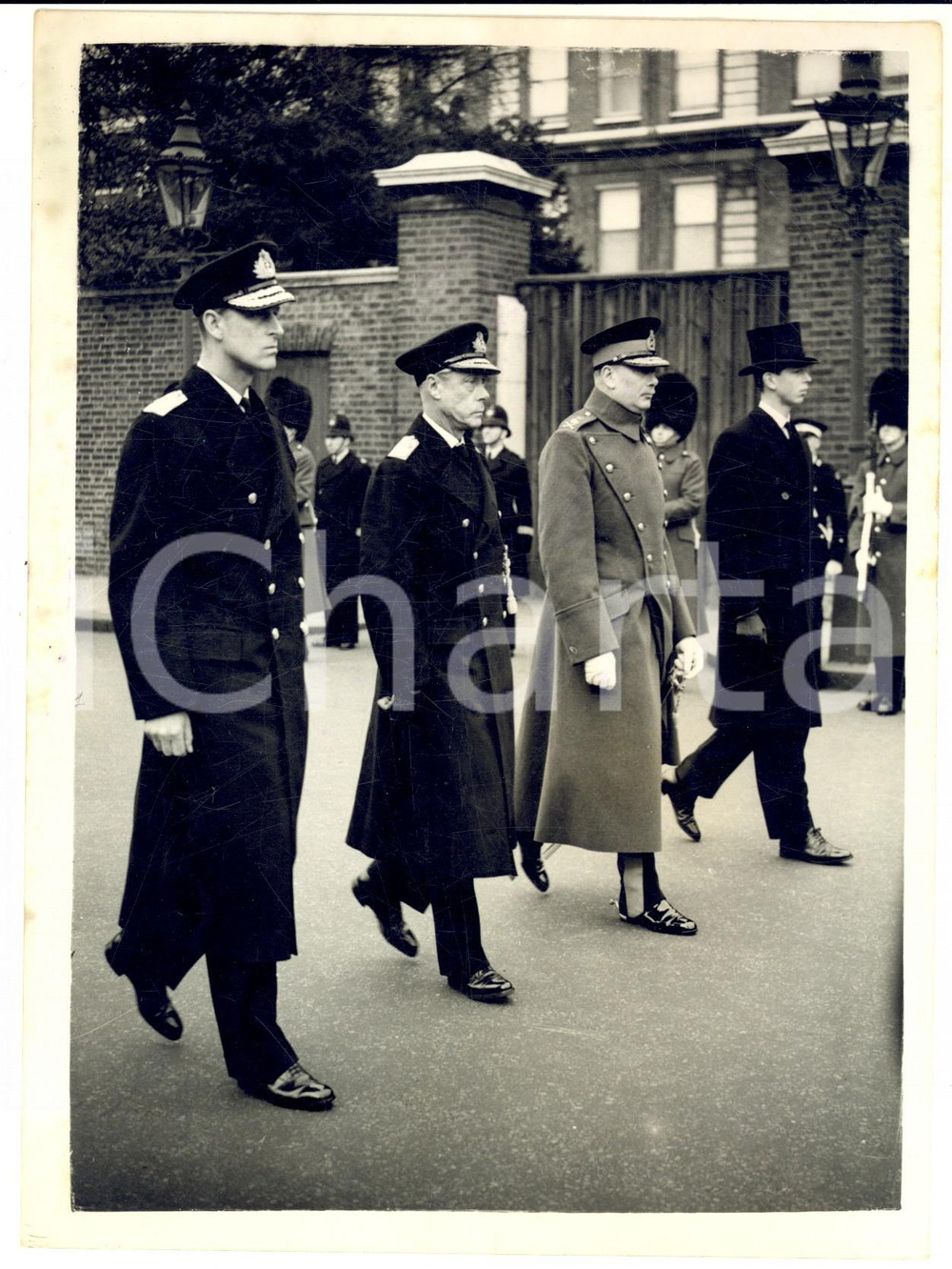 Fotografia d epoca originale 1953 LONDON Obsequies of Queen Mary  The four Royal Dukes Photo 15x20 cm 1