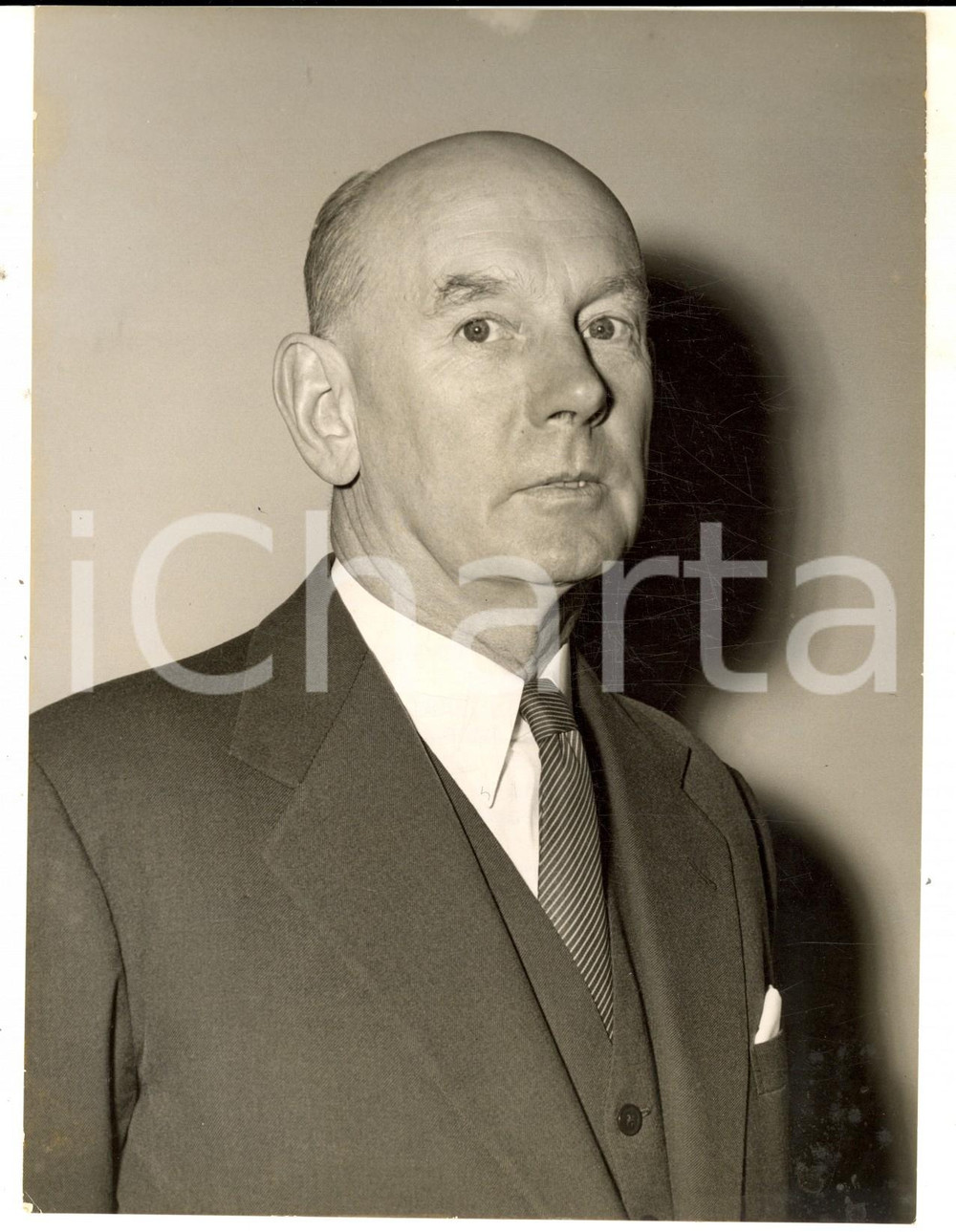 Fotografia d epoca originale 1960 LONDON George Edgar VAUGHAN new ambassador to Panama Photo 15x20 1