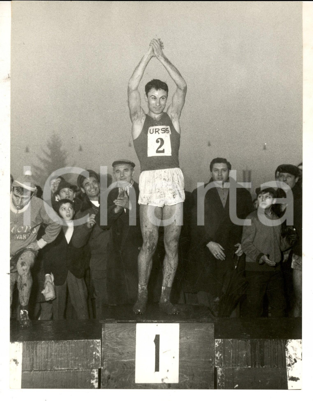 Autografo originale 1967 SAN VITTORE OLONA Nikolai DUTOV vince la campestre CINQUE MULINI Foto 1