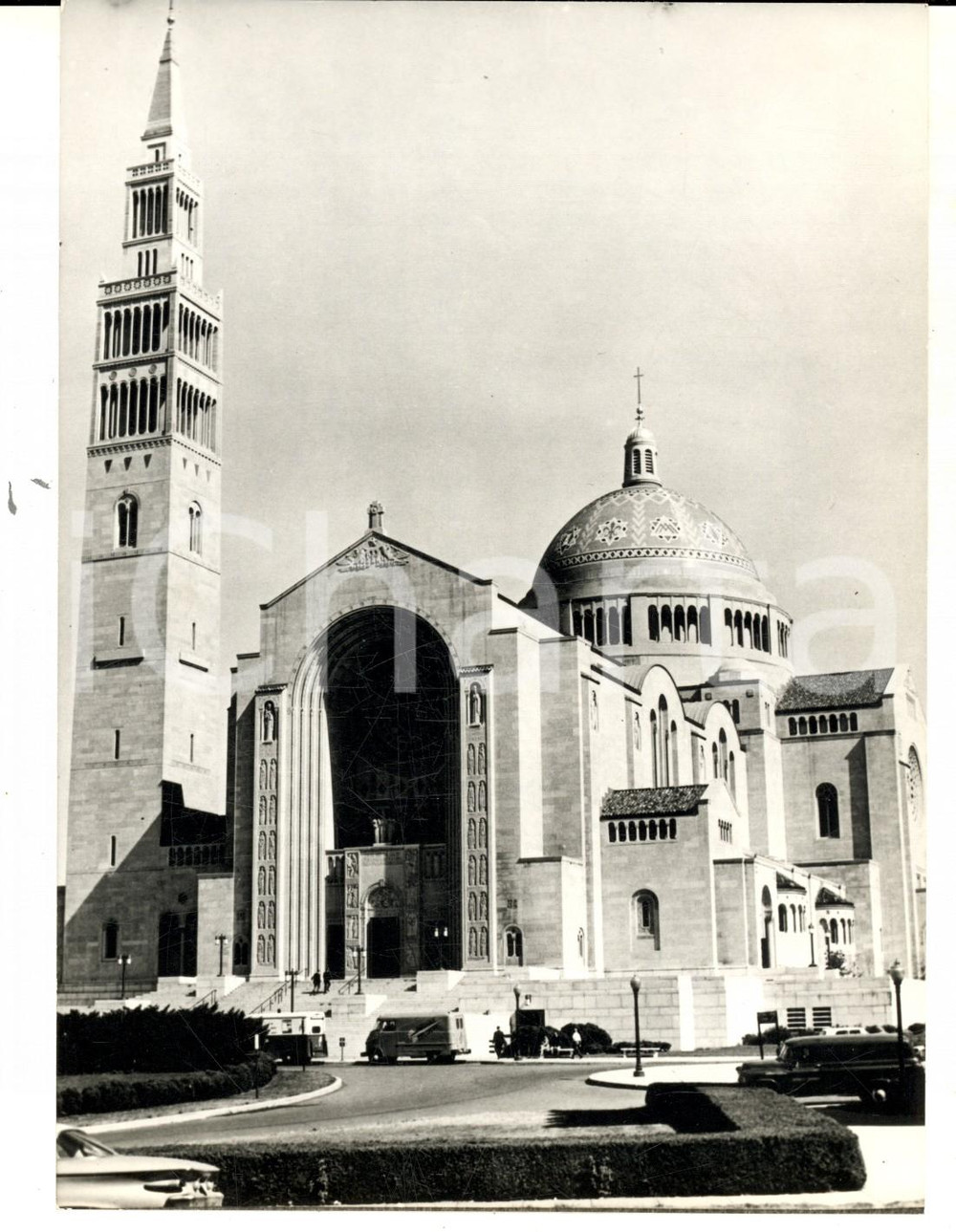 Fotografia d epoca originale 1966 WASHINGTON D.C. Veduta della chiesa dell Immacolata Concezione Foto 14x18 1