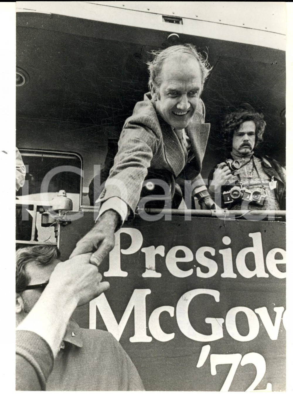 Fotografia d epoca originale 1972 USA PARTITO DEMOCRATICO George McGOVERN in campagna elettorale Foto 13x18 1