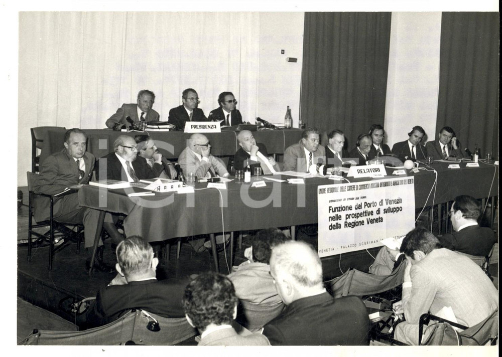 Fotografia d epoca originale 1972 VENEZIA Convegno di studi sulla funzione del porto di Venezia Foto 18x13 1