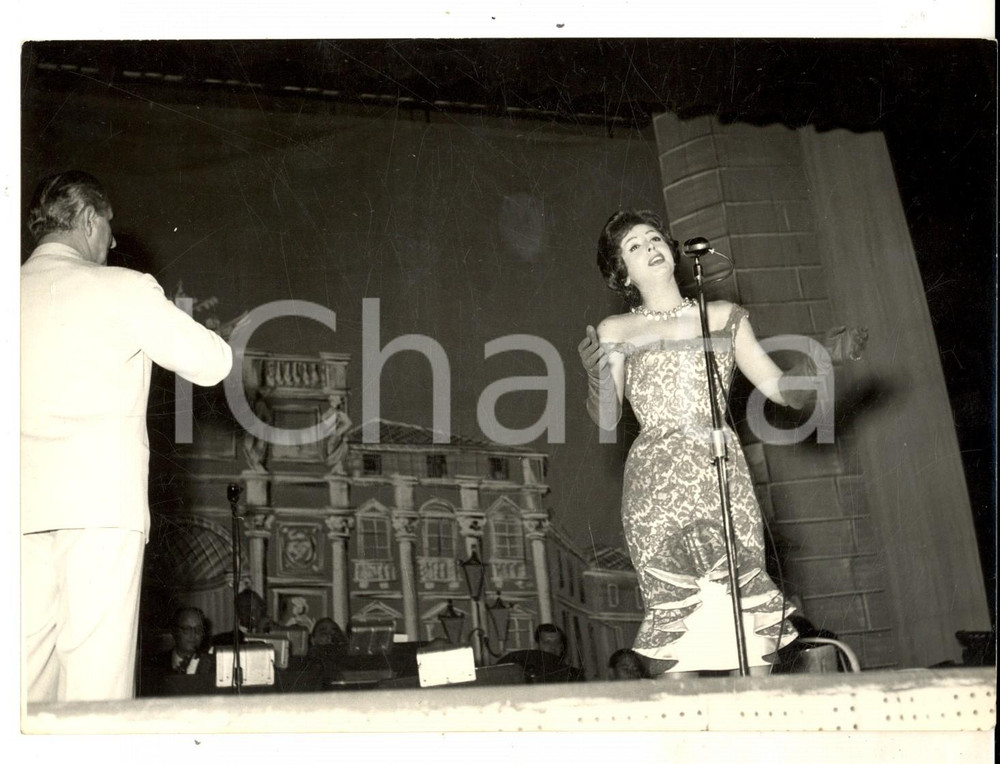 Fotografia d epoca originale 1959 Festival della canzone CITTA  DI ROMA   Marisa DEL FRATE sul palco Foto 1