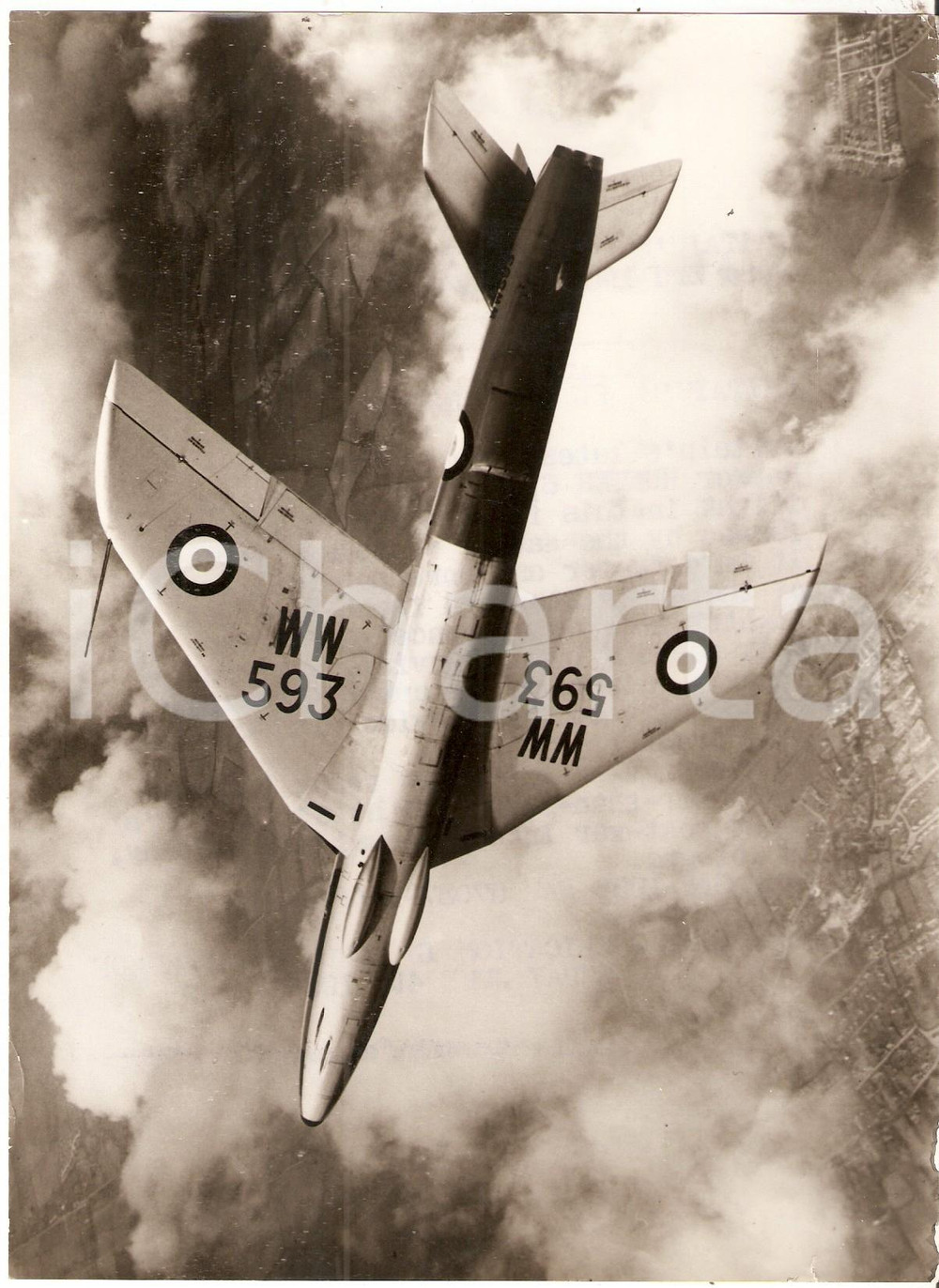 Fotografia d epoca originale 1956 KÃ–LN DEUTSCHLAND Hawker Suddeley Group presents HAWKER HUNTER 6 Foto 1