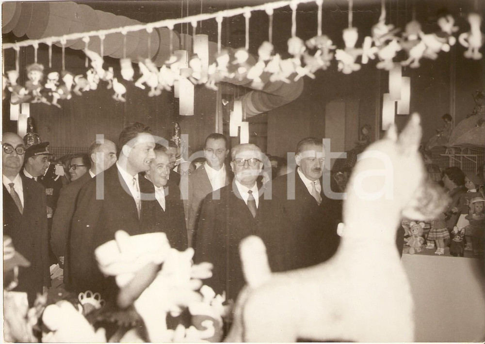 Fotografia d epoca originale 1958 FIRENZE Giovanni GRONCHI inaugura XXII Mostra dell Artigianato Foto 17x13 1