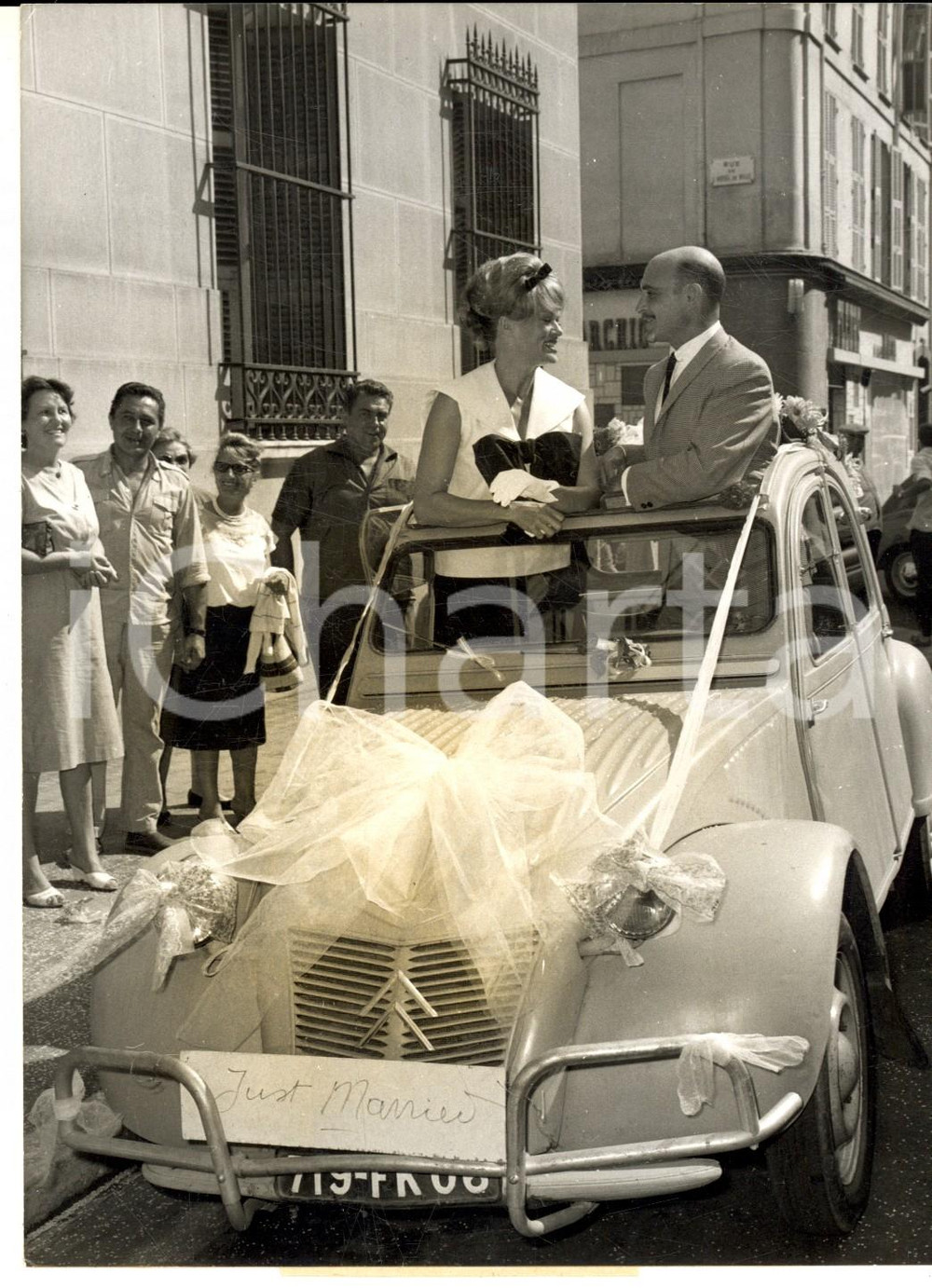 Fotografia d epoca originale 1962 NIZZA Matrimonio tra gli attori Ray GILBERT e Janis PAIGE Foto 14x18 cm 1