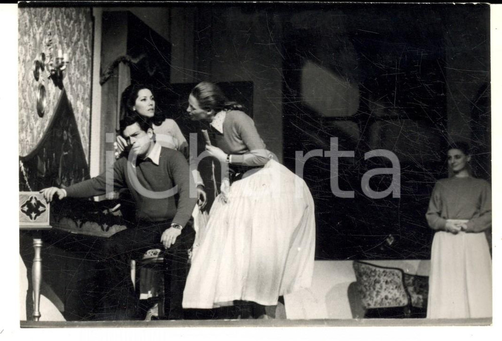 Fotografia d epoca originale 1973 GENOVA TEATRO La casa nova Eros PAGNI e Lina VOLONGHI  Regia SQUARZINA 1
