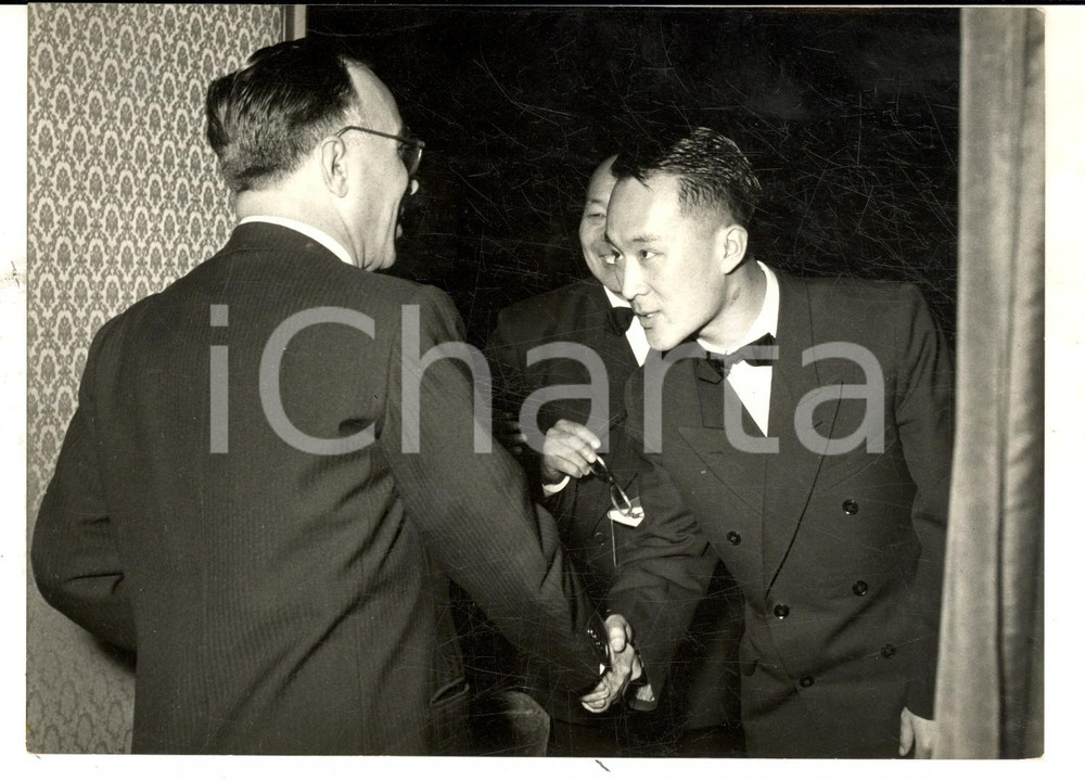 1956 FIRENZE Maggio Musicale - Antonino VOTTO riceve delegazione cinese *Foto