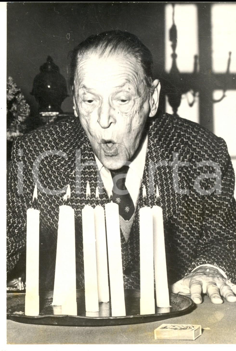 Fotografia d epoca originale 1962 NIZZA Scrittore Somerset MAUGHAM celebra il suo 88esimo compleanno Foto 1