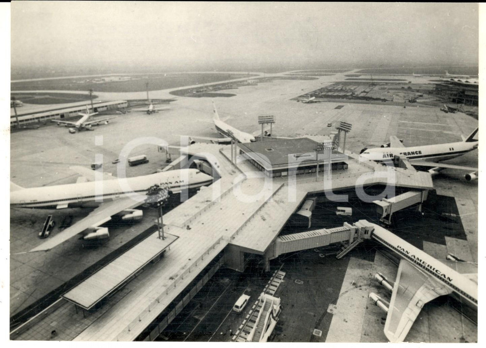 Fotografia d epoca originale 1970 PARIS I nuovi BOEING 747 all aeroporto di Orly Fotografia 18x13 cm 1