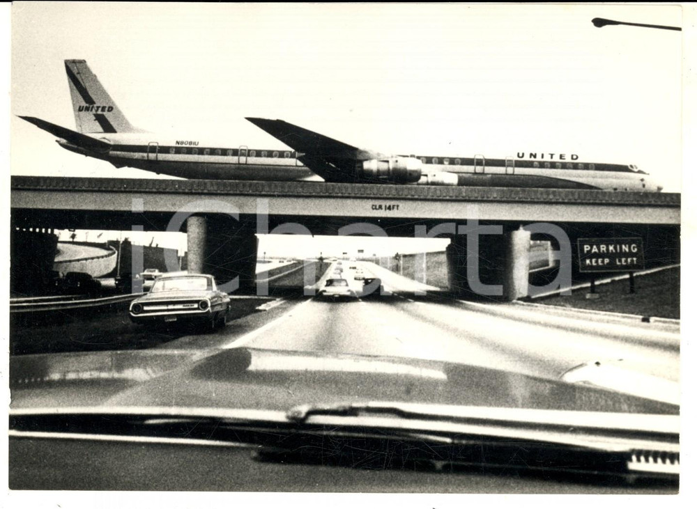 Fotografia d epoca originale 1969 CHICAGO Autostrada all aeroporto O  HARE congestionato dal traffico Foto 1