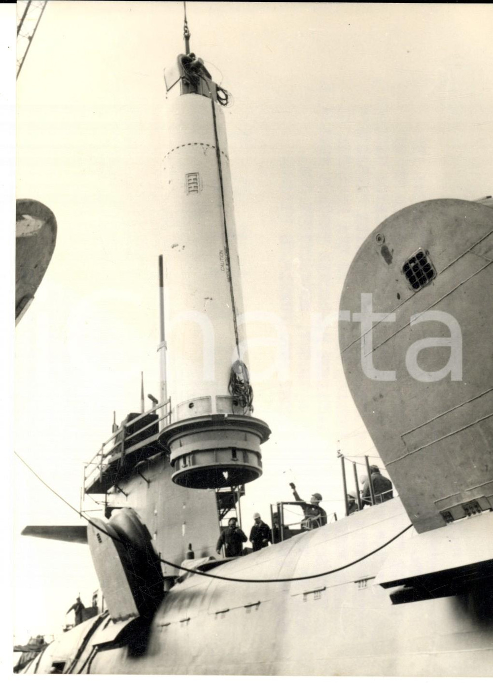 Fotografia d epoca originale 1970 GROTON US ARMY Missile POSEIDON con il sottomarino MADISON Foto 13x18 1