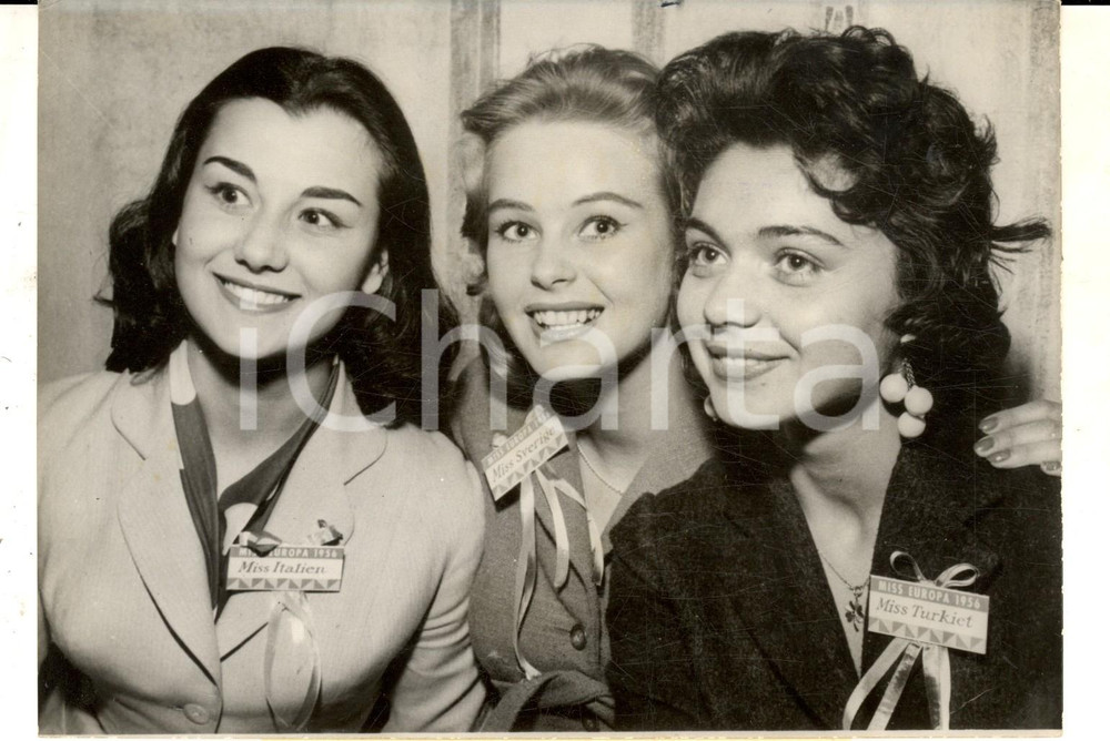 Fotografia d epoca originale 1956 STOCCOLMA MISS EUROPA  Brunella TOCCI Ingrid GOUDE Ayche BANU DENIZELI 1