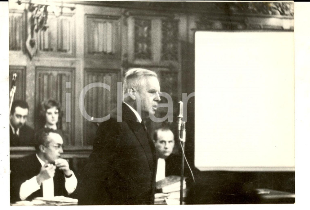 Fotografia d epoca originale 1962 LIEGI Processo VANDEPUT Deposizione del prof. HOET sulla talidomide Foto 1