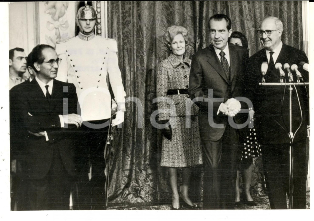Fotografia d epoca originale 1970 ROMA Presidente Richard NIXON al Quirinale accolto da Giuseppe SARAGAT Foto 1