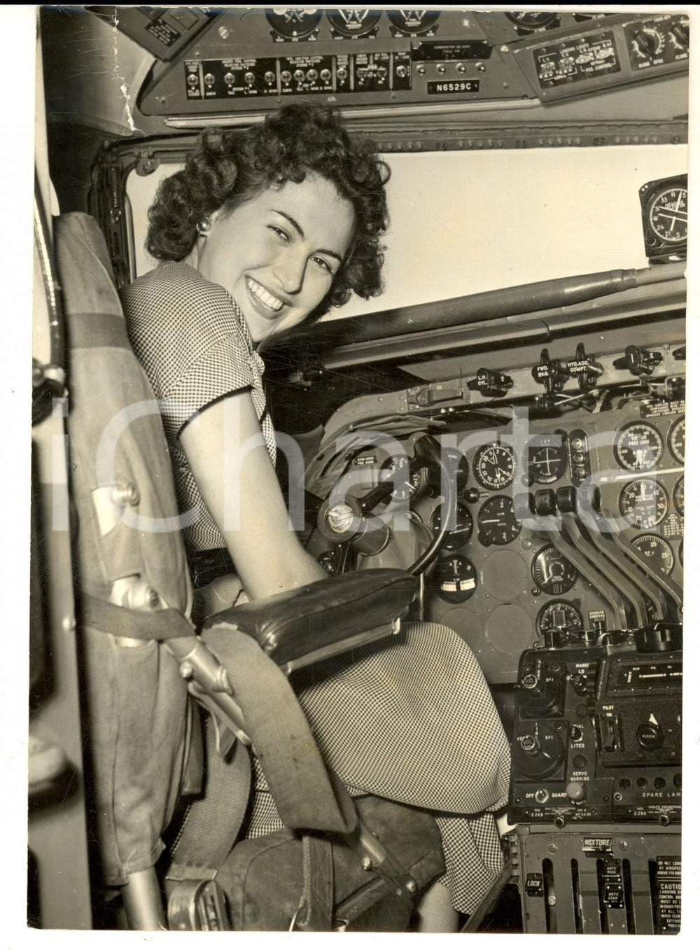 Fotografia d epoca originale 1953 ROMA Rita STAZZI parte per il concorso di MISS UNIVERSO Foto 13x18 1