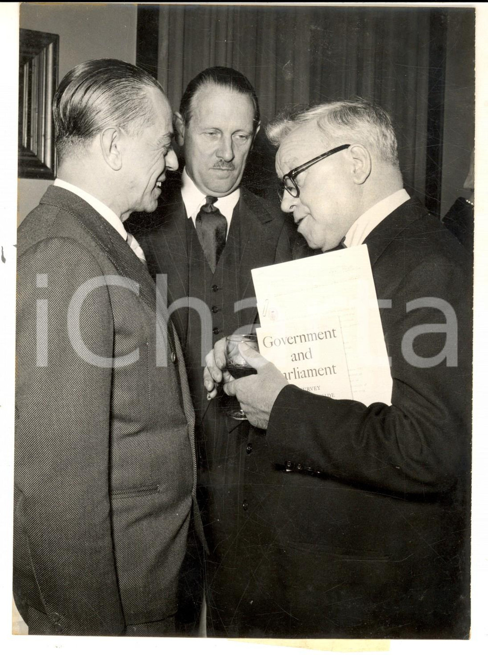 Fotografia d epoca originale 1955 ROMA On. Herbert MORRISON tiene lezione sulla democrazia britannica 1
