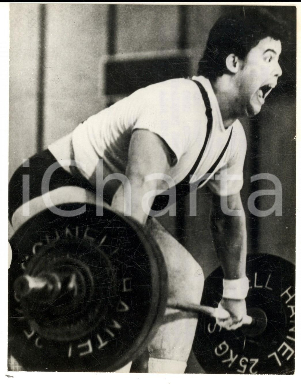 Fotografia d epoca originale 1970 ca BULGARIA Sollevamento pesi  Foto Rafi MAROKIAN 660 chilogrammi 1