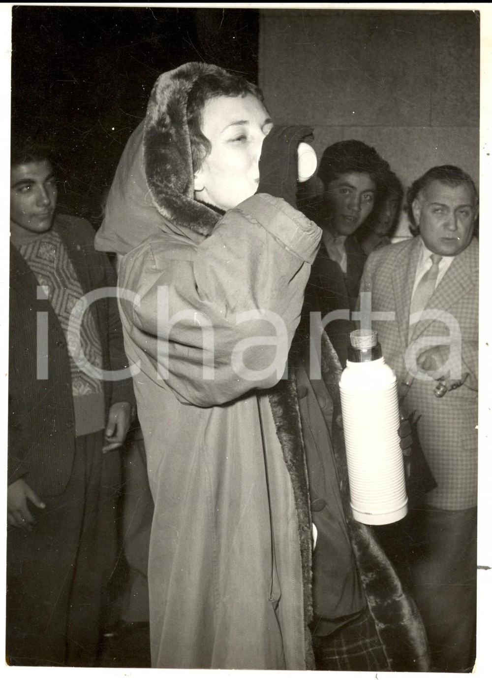 Fotografia d epoca originale 1956 ROMA Valentina CORTESE rientra dalla Settimana del Film Italiano a Mosca 1