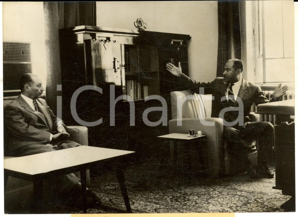 Fotografia d epoca originale 1960 GIORDANIA Premier Hazza  ALMAJALI con Bajat TAHLOUNI prima dell attentato 1