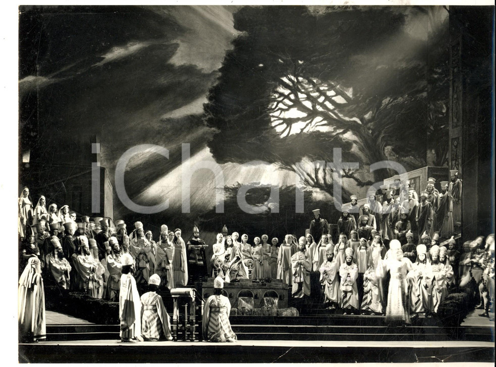 Fotografia d epoca originale 1966 MILANO TEATRO ALLA SCALA Terzo atto del NABUCCO  Serata inaugurale Foto 1