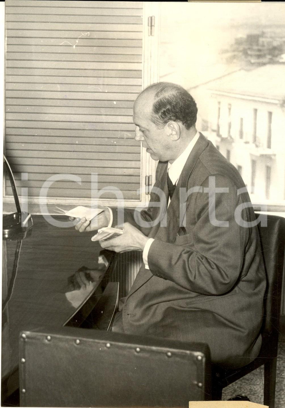 Fotografia d epoca originale 1959 LINGUAGLOSSA Arrivo del gangster Carmelo MESSINA magnate del vizio Foto 1