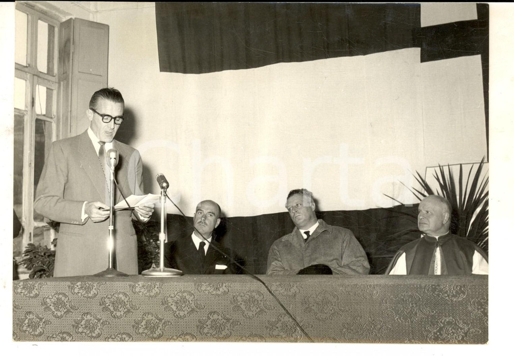 Fotografia d epoca originale 1953 GENOVA Umberto DELLE FAVE inaugura centro istruttori CALCINARA DANNEGGIATA 1