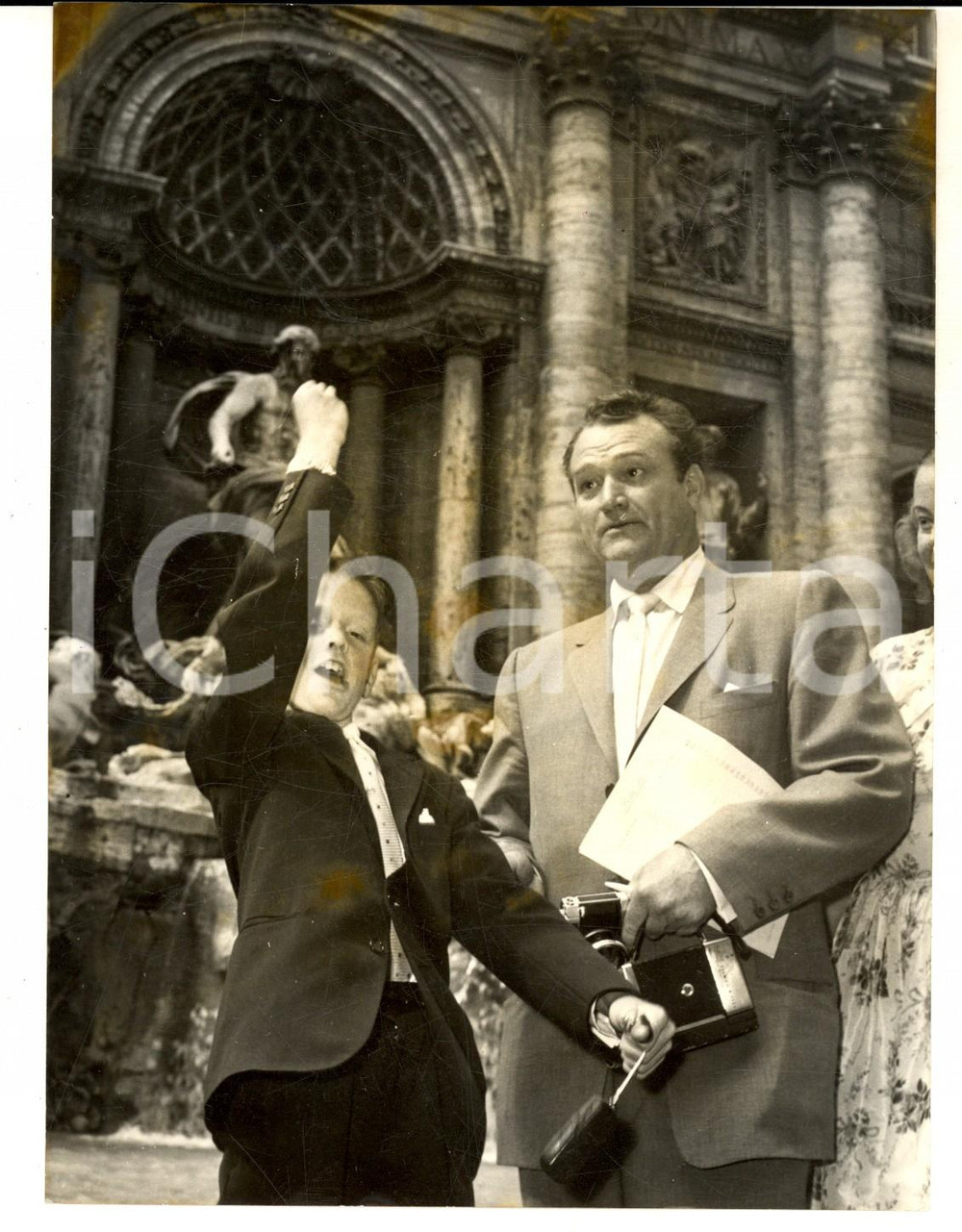Fotografia d epoca originale 1957 ROMA Il comico Red SKELTON in visita con il figlio Richard Foto 13x18 cm 1