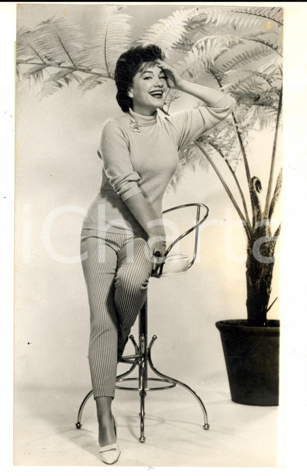 Fotografia d epoca originale 1960 CINEMA Anne BAXTER recita dopo le nozze con Randolph GALT Foto 13x21 cm 1