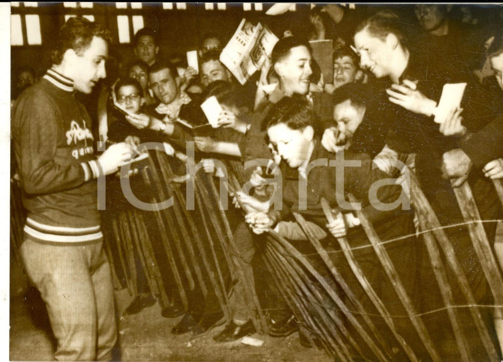 Fotografia d epoca originale 1960 CICLISMO TOUR DE FRANCE LILLE Roger RIVIERE firma autografi Foto 18x14 1