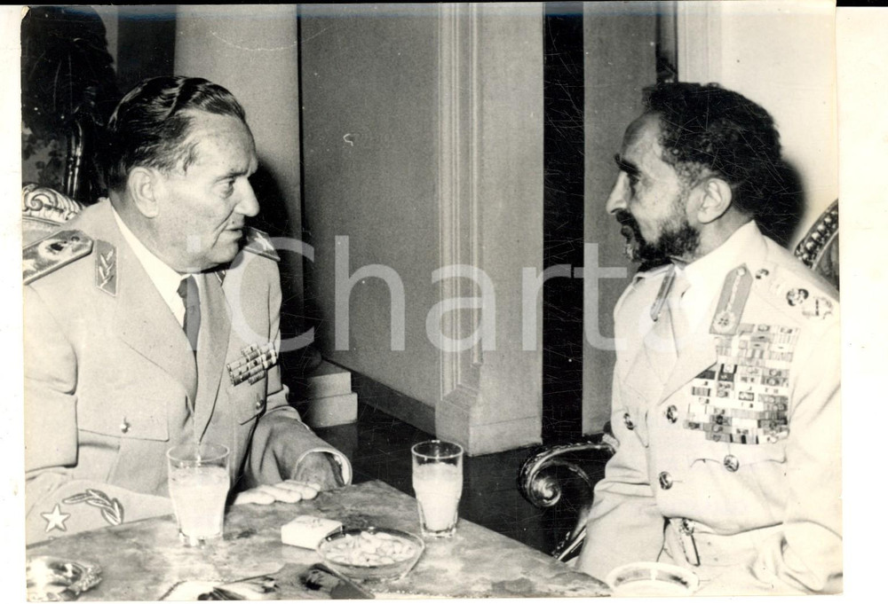 Fotografia d epoca originale 1963 BELGRADO Incontro cordiale tra HailÃ© SELASSIE  e il presidente Tito Foto 1