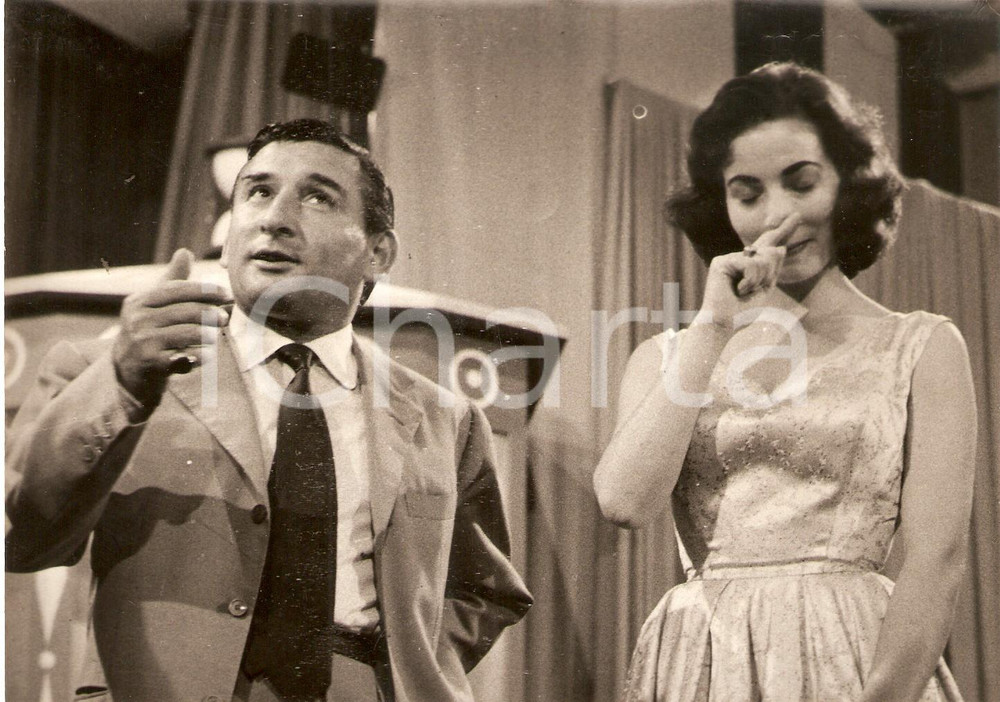 1956 LASCIA O RADDOPPIA Renato RASCEL e Anna Maria BARBATO concorrente *Foto