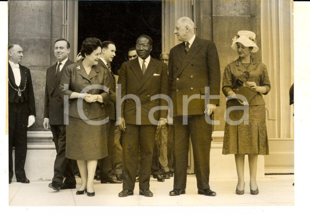 Fotografia d epoca originale 1961 PARIS Président SENEGAL Léopold SENGHOR en visite avec le général DE GAULLE 1