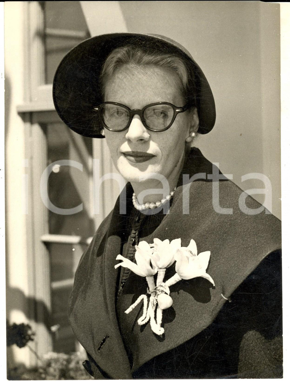 Fotografia d epoca originale 1953 LONDON Fleur COWLES US ambassador for the Coronation Photo 15x20 cm 1