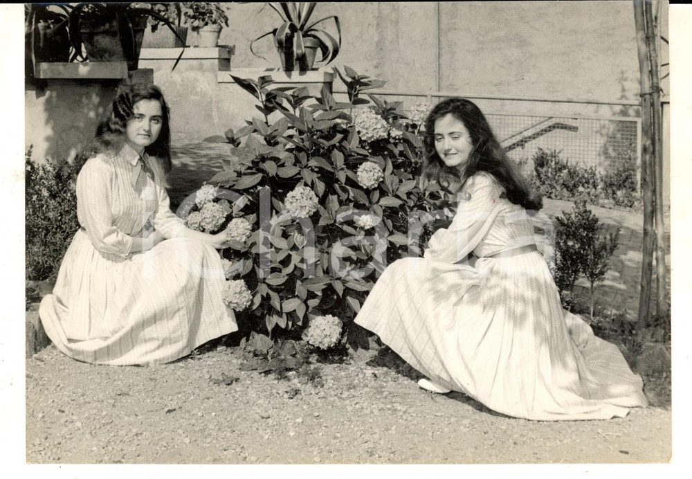 Fotografia d epoca originale 1957 LASCIA O RADDOPPIA Le gemelle Gabriella e Margherita APPIOTTI Foto 1