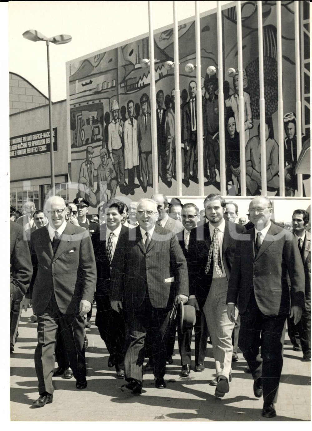 Fotografia d epoca originale 1970 MILANO Ministro Silvio GAVA inaugura la Fiera Campionaria Foto 14x18 cm 1