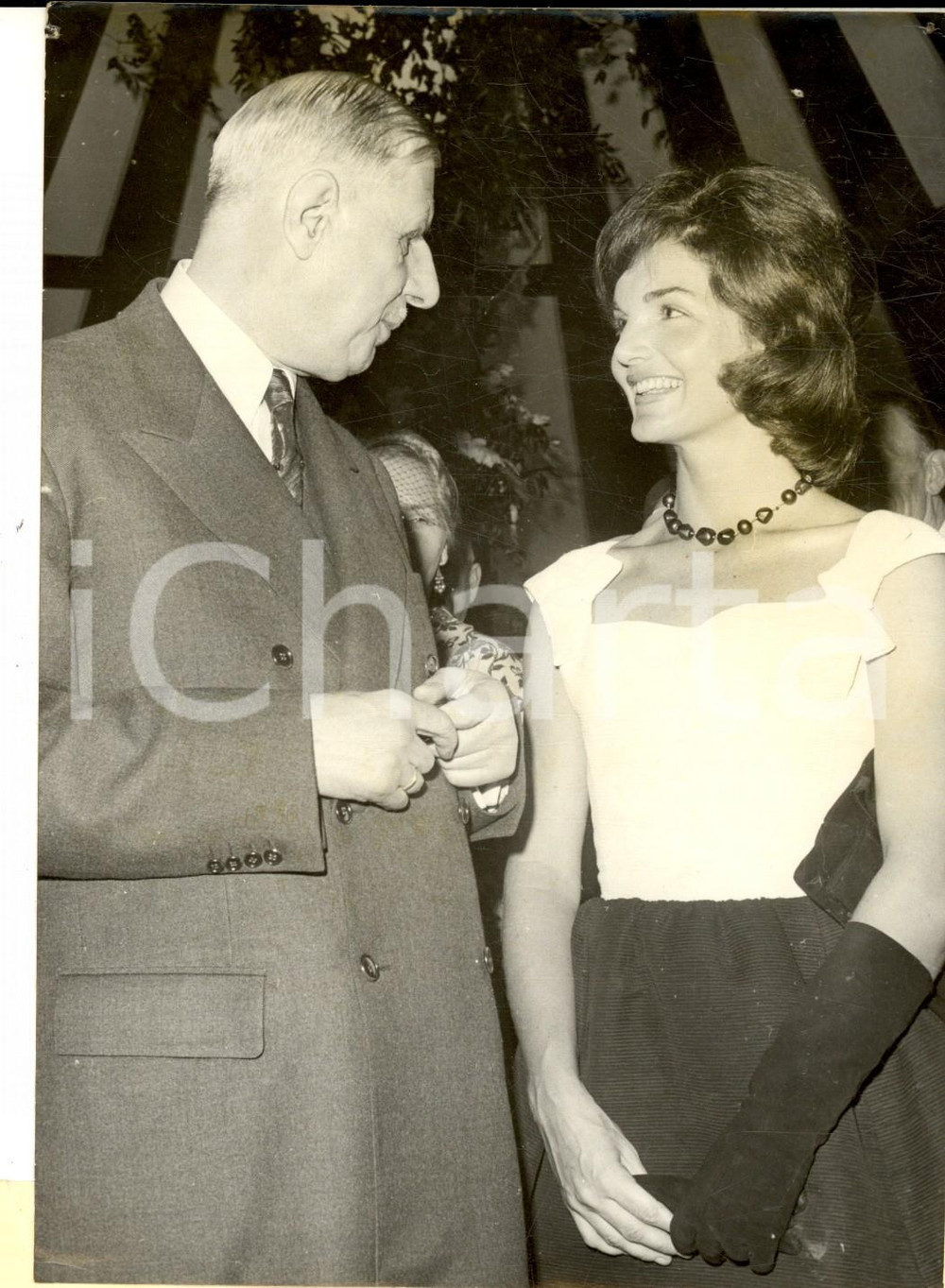 Fotografia d epoca originale 1960 WASHINGTON Ambasciata di Francia  Charles DE GAULLE e Jacqueline KENNEDY 1