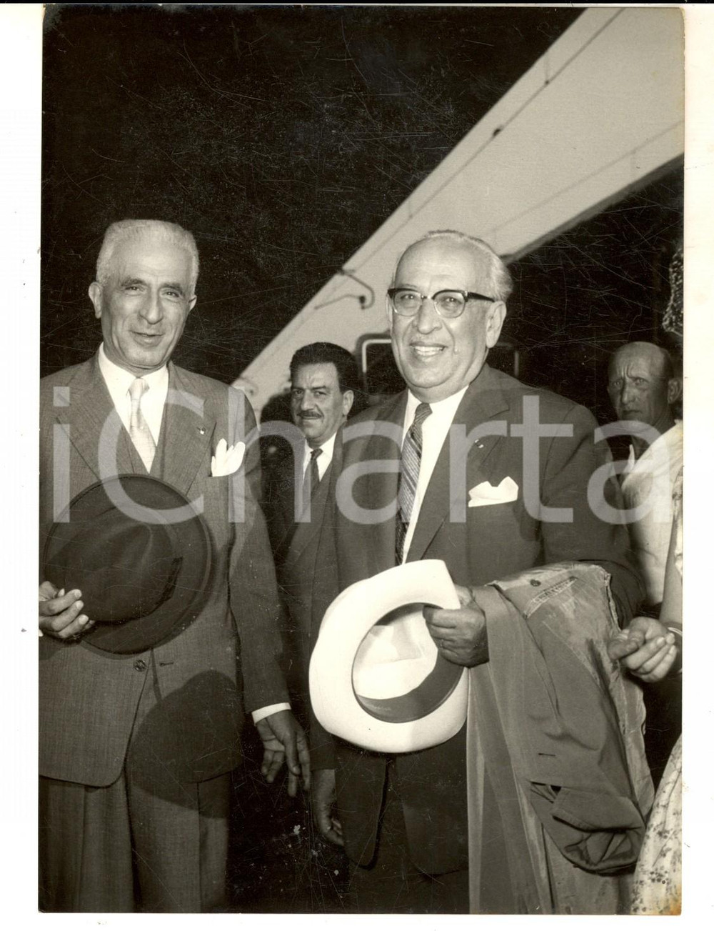 Fotografia d epoca originale 1959 ROMA Arrivo di Hussein OUEINI ministro degli Esteri del Libano Foto 14x18 1