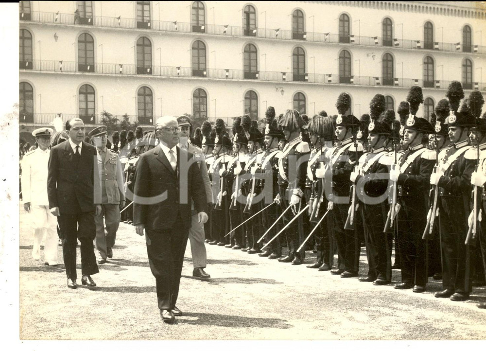 Fotografia d epoca originale 1959 ROMA Giovanni GRONCHI alla celebrazione 145Â° anniversario Arma CARABINIERI 1