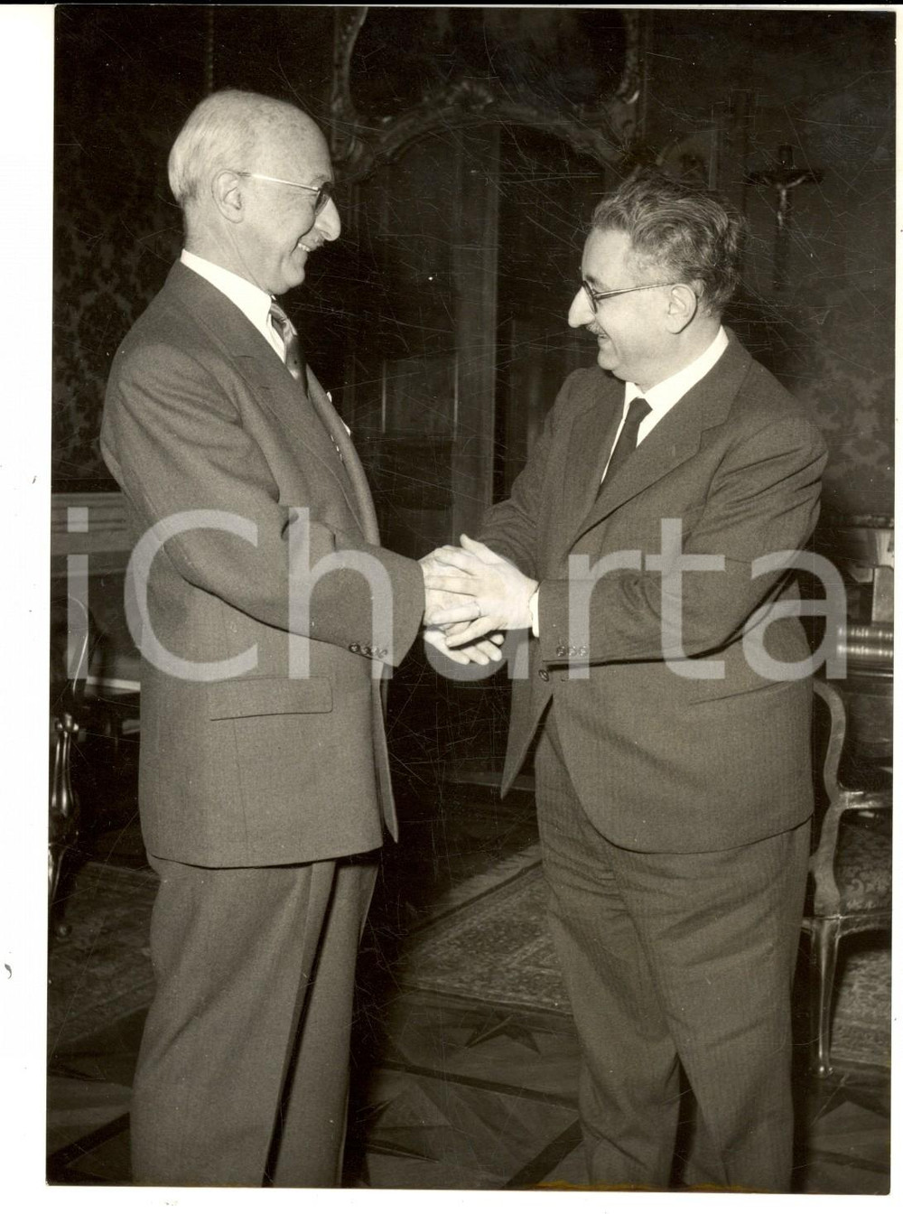 Fotografia d epoca originale 1957 ROMA Giovanni LEONE riceve l ambasciatore USA James David ZELLERBACH Foto 1