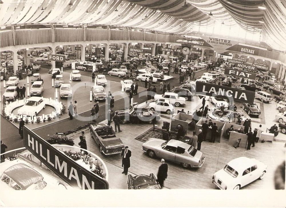 Fotografia d epoca originale 1965 ca GENEVE Salon international de l automobile FIAT Lancia HILLMAN Foto 1